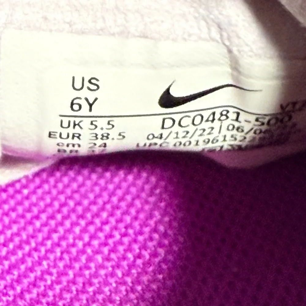 NIKE Waffle One Sneakers- Violet Frost/white. Size 6Y